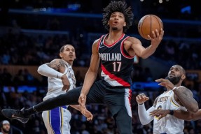 金年会官网首页-关于刀锋队球星获最佳球员称号，成为球队新希望的信息