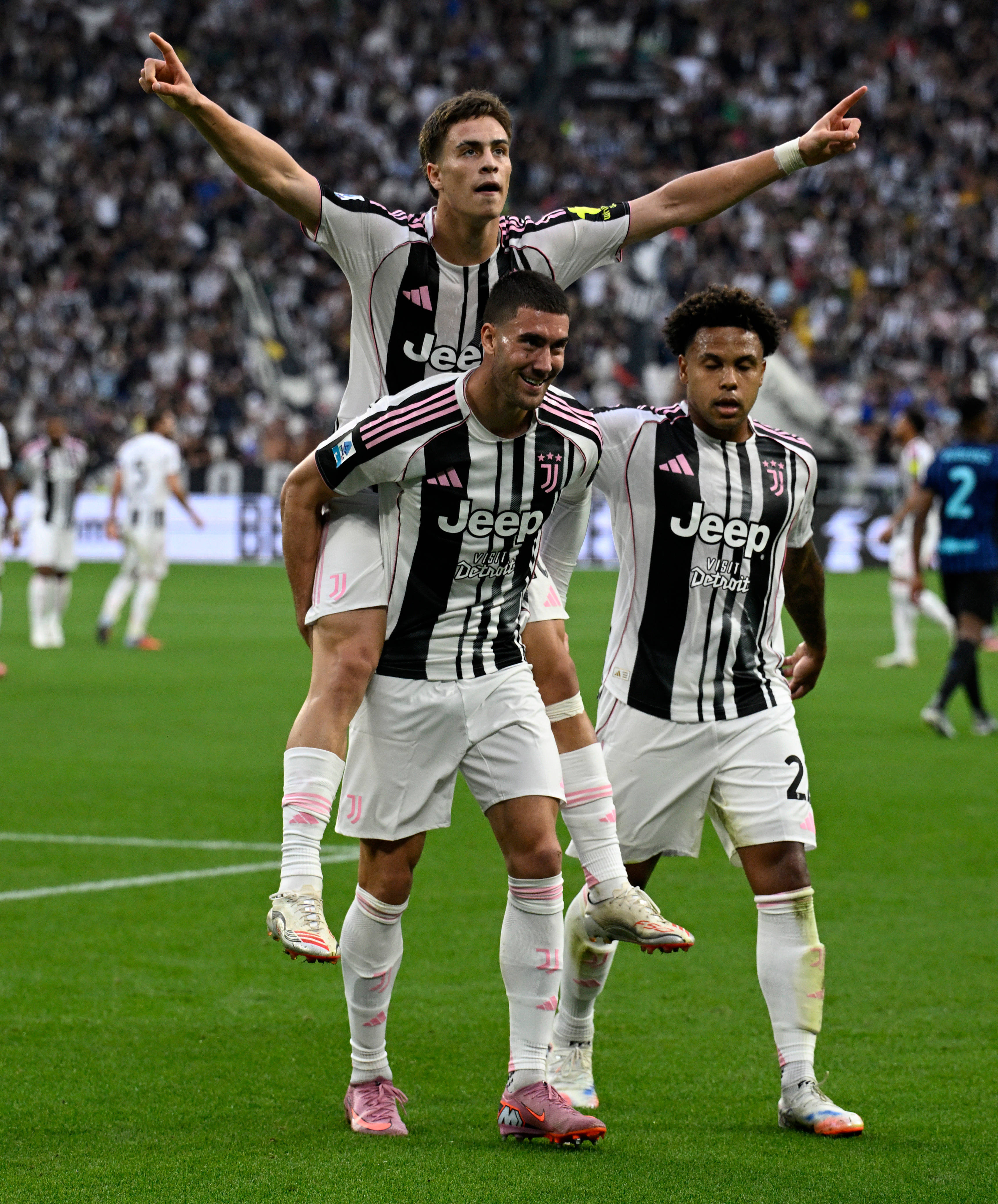 巴塞罗那战胜尤文图斯:欧冠小组领先的简单介绍 巴塞罗那战胜尤文图斯:欧冠小组领先的简单介绍